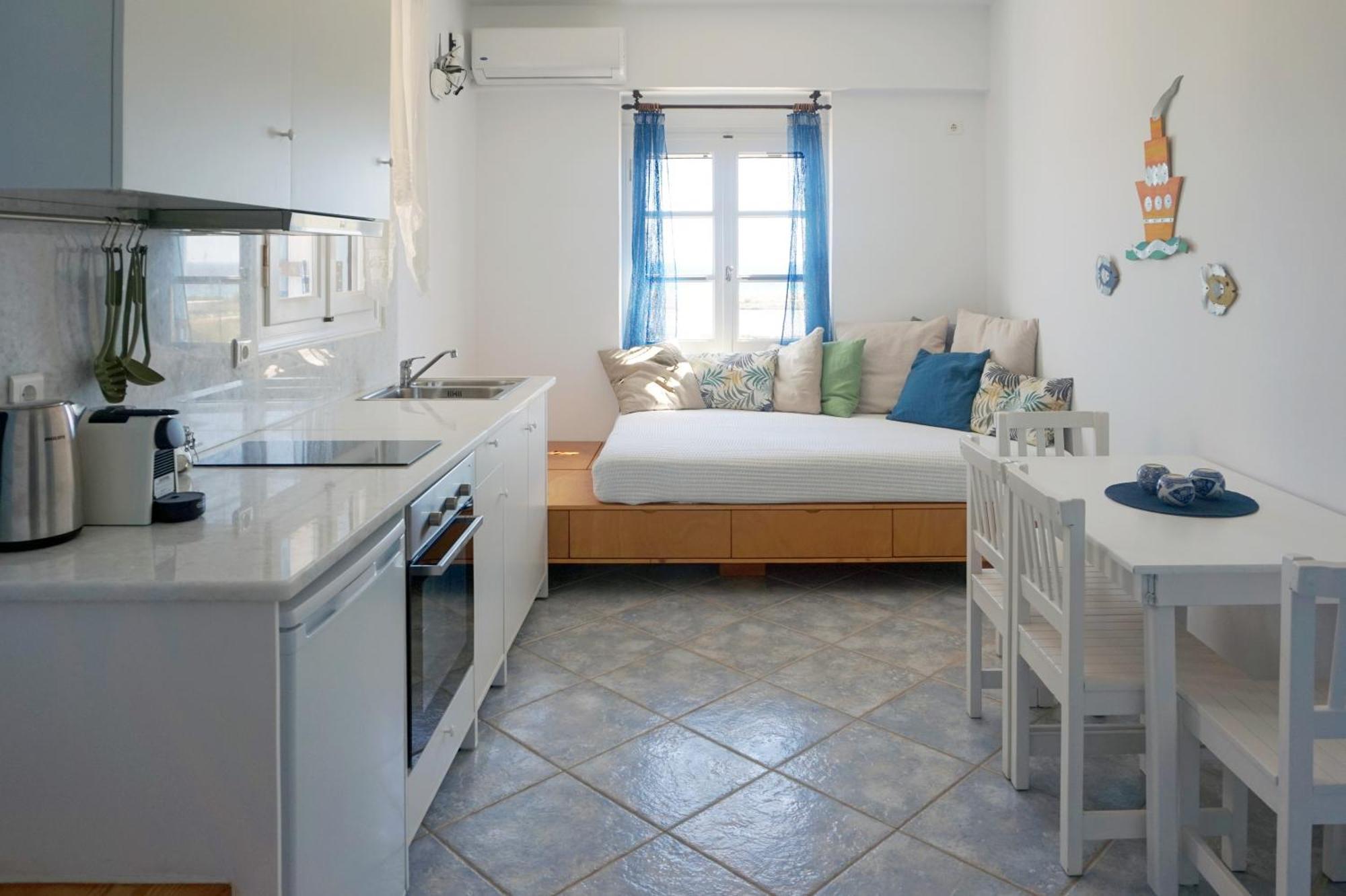 Kyma Agios Prokopios Apartments Екстериор снимка